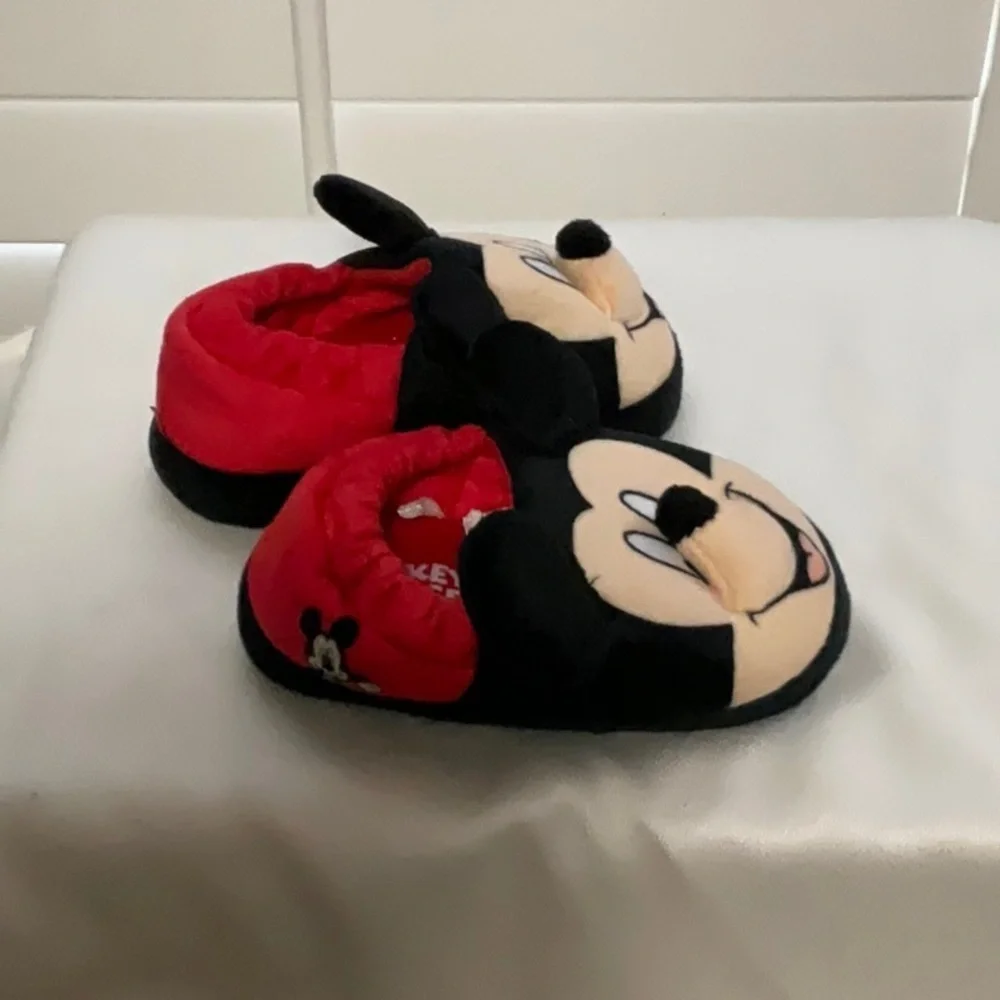 MICKEY Mouse